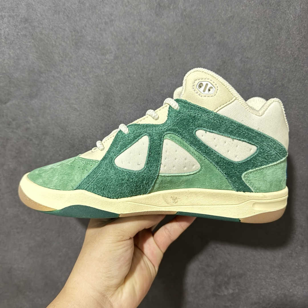 图片[2]-【公司级】Adidas × Bad Bunny Badbo 1.0 经典百搭 中帮 篮球鞋 Bad Bunny联名款篮球鞋，中帮设计兼顾运动与日常，米色皮质鞋面搭配复古造型，适合搭配宽松服饰出街或休闲运动场合。 货号：JS1470 尺码：36-46（半）-选品中心