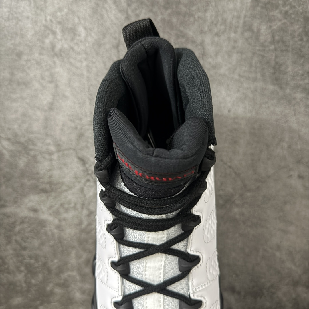 图片[8]-【GX纯原】Air Jordan AJ9 Retro OG 白黑 IX6179-100 高端零售特供批次 产品品控稳定性领先行业 各方面均可对飙L版 良心定价不杀猪 SZ原厂全套原楦原纸板冲刀磨具开发 原厂皮料加持 原厂港宝加持定型后跟R度完美 同源原厂电绣 飞翼针数密度立体效果一致 百分百一致原鞋 原厂拉帮工艺 针距密度一致 后跟弧度收口自然不对折 极致一眼正品既视感 进口玻璃冲刀皮料裁剪零毛边 全鞋电脑针车工艺 品控清洁度最高QC检验标准 免检产品 原厂订购鞋盒、鞋标、防尘纸、鞋撑、鞋带 追求极致的原厂味道 尺码：40 40.5 41 42 42.5 43 44 44.5 45 46 47.5-选品中心