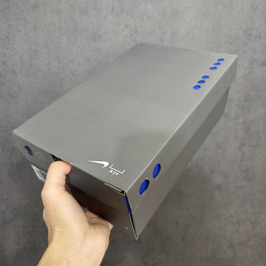 图片[10]-【纯原版】A-Cold-Wall* x NK Air Plus ACW联名款 TN 低帮运动休闲鞋 FD7855-002 全新独家1：1复刻出货 原版数据原楦调教 原厂进口头层皮料 高端零售专供品质 区别市面通货 尺码：39 40 40.5 41 42 42.5 43 44 44.5 45 46 47.5-选品中心
