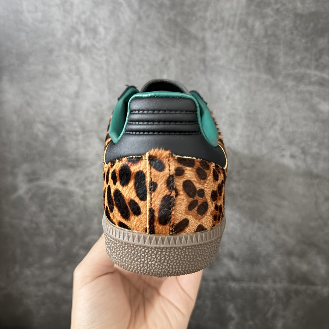 图片[4]-【纯原真马毛】adidas originals SAMBA OG “Leopard Print”舒适百搭薄底 耐磨 低帮 板鞋 男女同款 棕黑豹纹 低帮舒适百搭德训休闲鞋 纯原品质 市面第一梯队德训大厂出品 全新高端零售平台专供品质 全鞋身采用头层皮 真马毛材质 私模大底 非市面公底 区别市场通货 货号：JI2735 尺码：36 36.5 37 38 38.5 39 40 40.5 41 42 42.5 43 44 44.5 45-选品中心