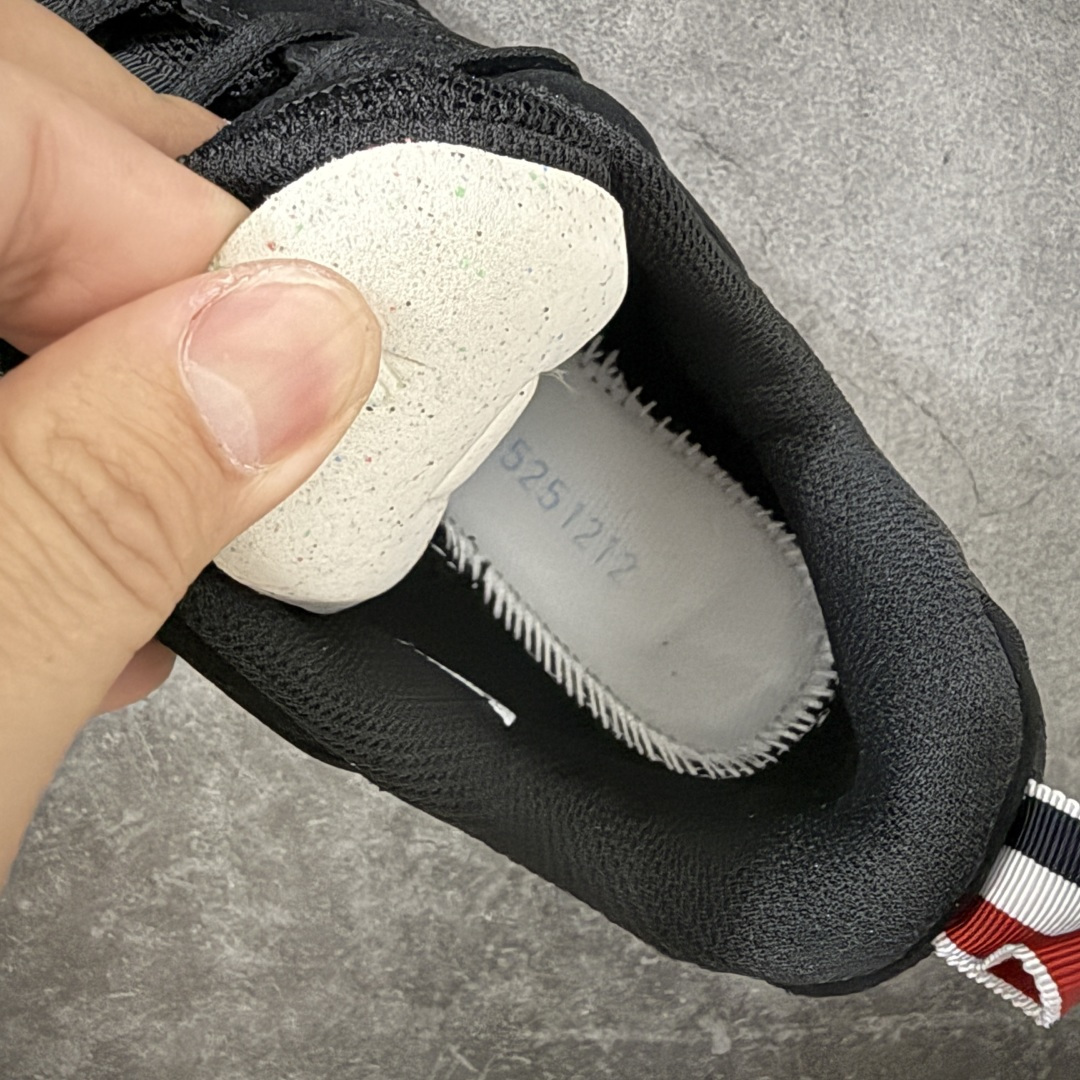 图片[9]-【纯原版本】TB x Kayano 14 联名 ASICS x Thom Browne x GEL-KAYANO 14 亚瑟士系列复古舒适织物合成革减震防滑耐磨低帮休闲跑步鞋 全新顶级纯原版本 原版采购1比1开发 配件齐 原装纸板楦头 独家私模五层组合大底 原厂定制缓震硅胶加持 原盒原配 官方四联吊牌 一比一同步原鞋工艺和用料 鞋面原厂“三明治”多层网布 区别其他同价版本 鞋垫采用原厂OrthoLite欧索莱材质 非普通海玻璃鞋垫 后跟一样采用了GEL缓震胶 整体系列设计非常的科技感 锻炼跑步的同时让你一样时尚百搭 尺码：36 37 37.5 38 39 39.5 40 40.5 41.5 42 42.5 43.5 44 44.5 45 46 47-选品中心