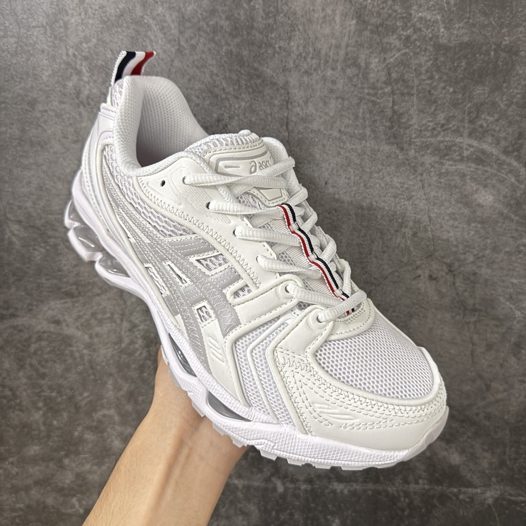 图片[3]-【纯原版本】TB x Kayano 14 联名 ASICS x Thom Browne x GEL-KAYANO 14 亚瑟士系列复古舒适织物合成革减震防滑耐磨低帮休闲跑步鞋 全新顶级纯原版本 原版采购1比1开发 配件齐 原装纸板楦头 独家私模五层组合大底 原厂定制缓震硅胶加持 原盒原配 官方四联吊牌 一比一同步原鞋工艺和用料 鞋面原厂“三明治”多层网布 区别其他同价版本 鞋垫采用原厂OrthoLite欧索莱材质 非普通海玻璃鞋垫 后跟一样采用了GEL缓震胶 整体系列设计非常的科技感 锻炼跑步的同时让你一样时尚百搭 尺码：36 37 37.5 38 39 39.5 40 40.5 41.5 42 42.5 43.5 44 44.5 45 46 47-选品中心
