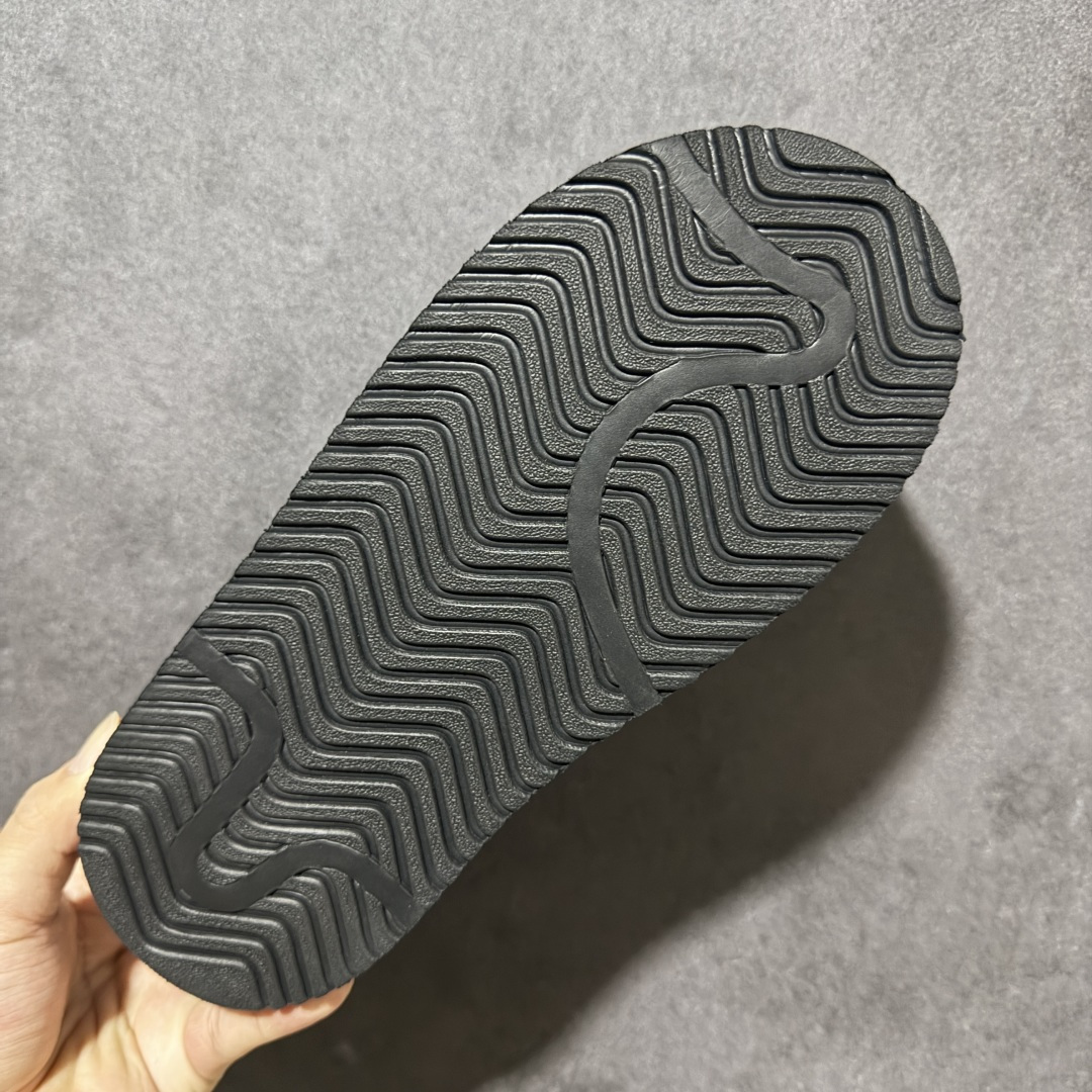 Adidas CAMPUS 00s WTR LO W 阿迪系列面包风经典复古低帮百搭休闲半拖 货号：JR3733 尺码：