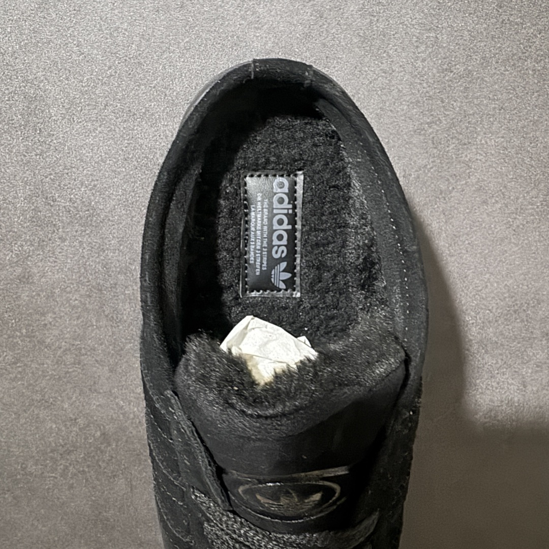 Adidas CAMPUS 00s WTR LO W 阿迪系列面包风经典复古低帮百搭休闲半拖 货号：JR3733 尺码：