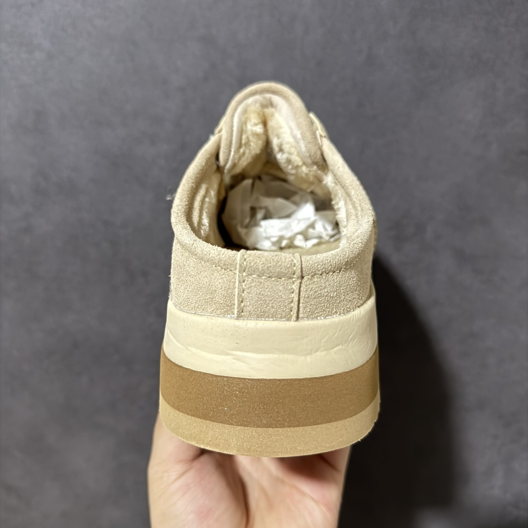 Adidas CAMPUS 00s WTR LO W 阿迪系列面包风经典复古低帮百搭休闲半拖 货号：JR3732 尺码：