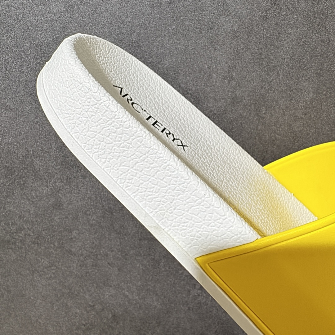 Arcteryx Slipper PRO M 始祖鸟一字拖鞋 泼墨街头潮牌沙滩拖鞋 中底设计提供更佳支撑和舒适感受 一片 Arcteryx Slipper PRO M 始祖鸟一字拖鞋 泼墨街头潮牌沙滩拖鞋 中底设计提供更佳支撑和舒适感受 一片