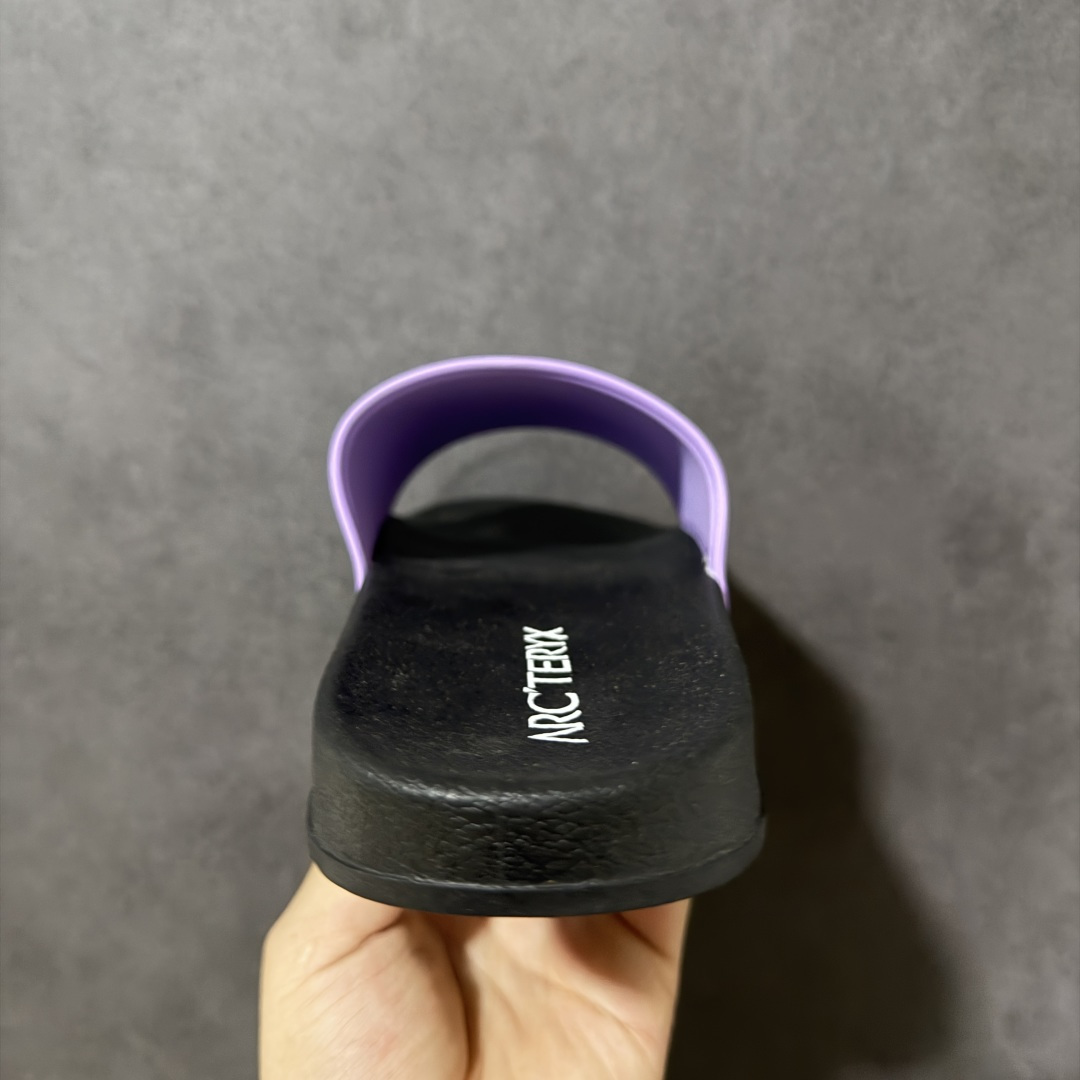Arcteryx Slipper PRO M 始祖鸟一字拖鞋 泼墨街头潮牌沙滩拖鞋 中底设计提供更佳支撑和舒适感受 一片 Arcteryx Slipper PRO M 始祖鸟一字拖鞋 泼墨街头潮牌沙滩拖鞋 中底设计提供更佳支撑和舒适感受 一片