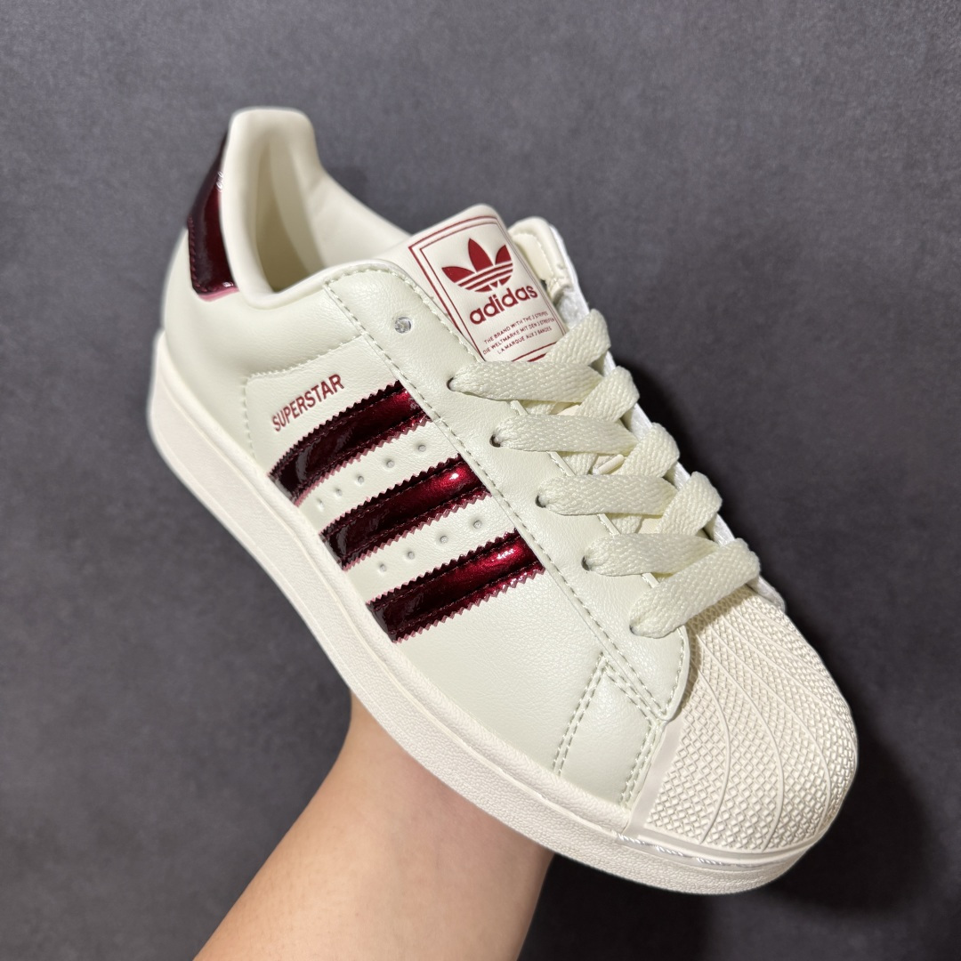 Adidas Originals Superstar贝壳头系列 阿迪达斯 低帮经典百搭休闲运动板鞋 货号:KJ4692 Adidas Originals Superstar贝壳头系列 阿迪达斯 低帮经典百搭休闲运动板鞋 货号:KJ4692