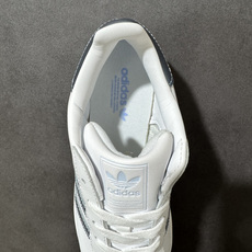 Adidas Originals Superstar贝壳头系列 阿迪达斯 低帮经典百搭休闲运动板鞋 货号:LA7739 Adidas Originals Superstar贝壳头系列 阿迪达斯 低帮经典百搭休闲运动板鞋 货号:LA7739