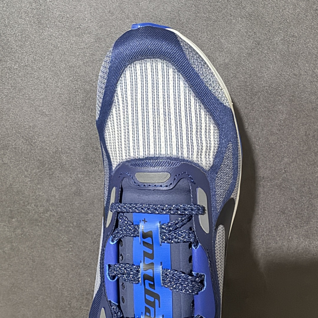 Nike Air Zoom Pegasus Premium 耐克 超级飞马 低帮 白色 轻量缓震透气跑鞋 采用透气网布与 Nike Air Zoom Pegasus Premium 耐克 超级飞马 低帮 白色 轻量缓震透气跑鞋 采用透气网布与