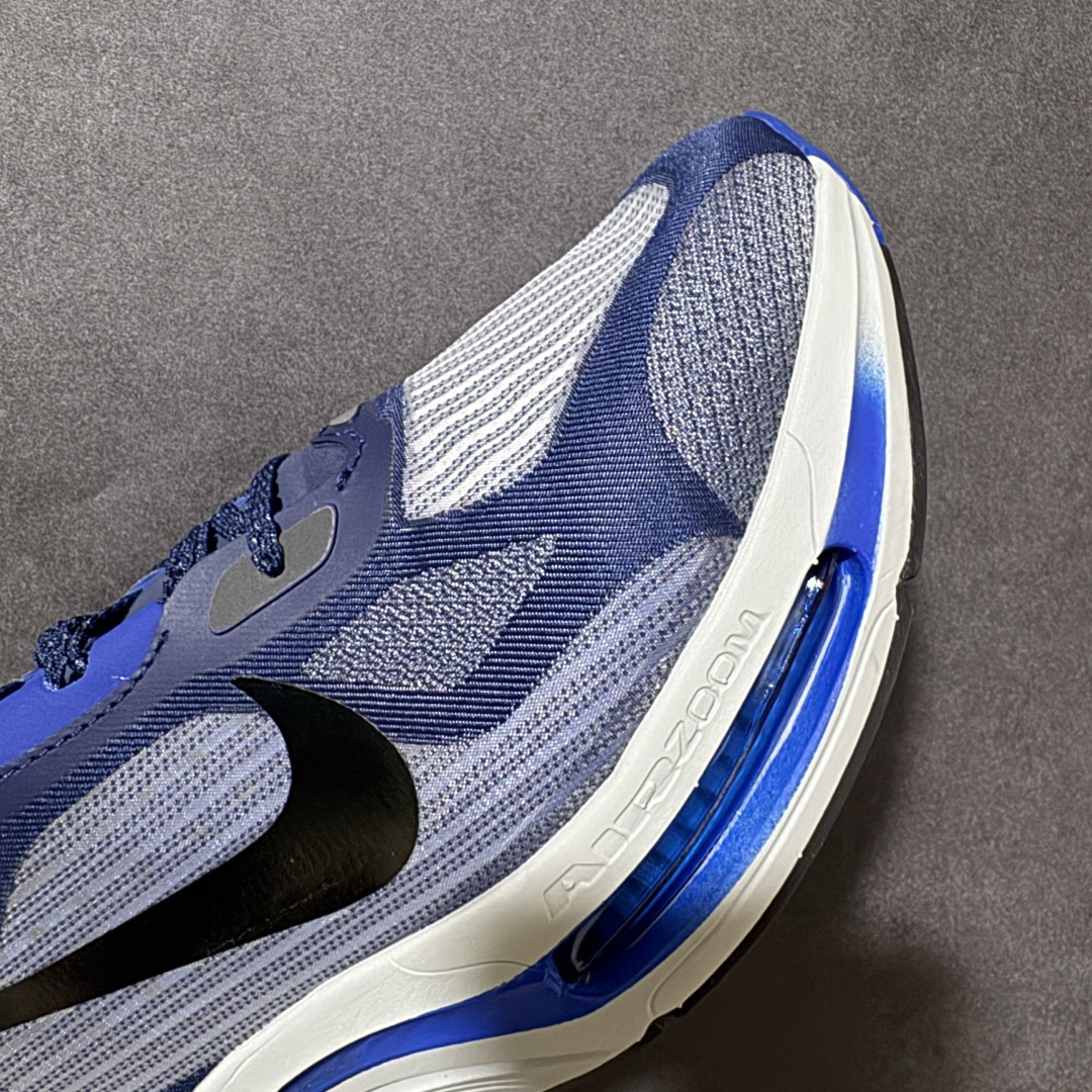 Nike Air Zoom Pegasus Premium 耐克 超级飞马 低帮 白色 轻量缓震透气跑鞋 采用透气网布与 Nike Air Zoom Pegasus Premium 耐克 超级飞马 低帮 白色 轻量缓震透气跑鞋 采用透气网布与
