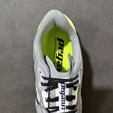 Nike Air Zoom Pegasus Premium 耐克 超级飞马 低帮 白色 轻量缓震透气跑鞋 采用透气网布与 Nike Air Zoom Pegasus Premium 耐克 超级飞马 低帮 白色 轻量缓震透气跑鞋 采用透气网布与