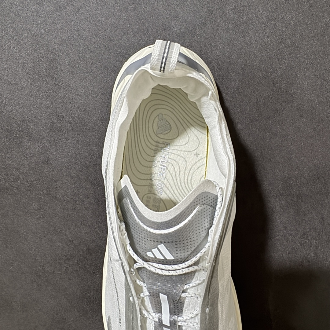 阿迪达斯(adidas)FOS2026年男女同款HOLO PEAK潮流休闲鞋 ,设计风格:属于“轻机能”风格,融合山系 阿迪达斯(adidas)FOS2026年男女同款HOLO PEAK潮流休闲鞋 ,设计风格:属于“轻机能”风格,融合山系