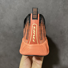 NIKE AVA X耐克顶级迈柔」路跑鞋,通过超强缓震与舒适度的全面提升令跑步更加轻松,缓解冲击压力,加快恢复节奏。 货 NIKE AVA X耐克顶级迈柔」路跑鞋,通过超强缓震与舒适度的全面提升令跑步更加轻松,缓解冲击压力,加快恢复节奏。 货