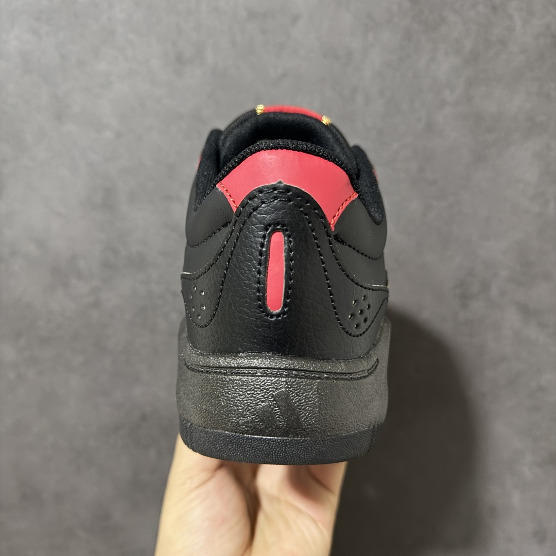 阿迪达斯 adidas LITE SHUFFLE 复合材质 舒适贴合系带 板鞋 货号：KH9025 Size：36-45