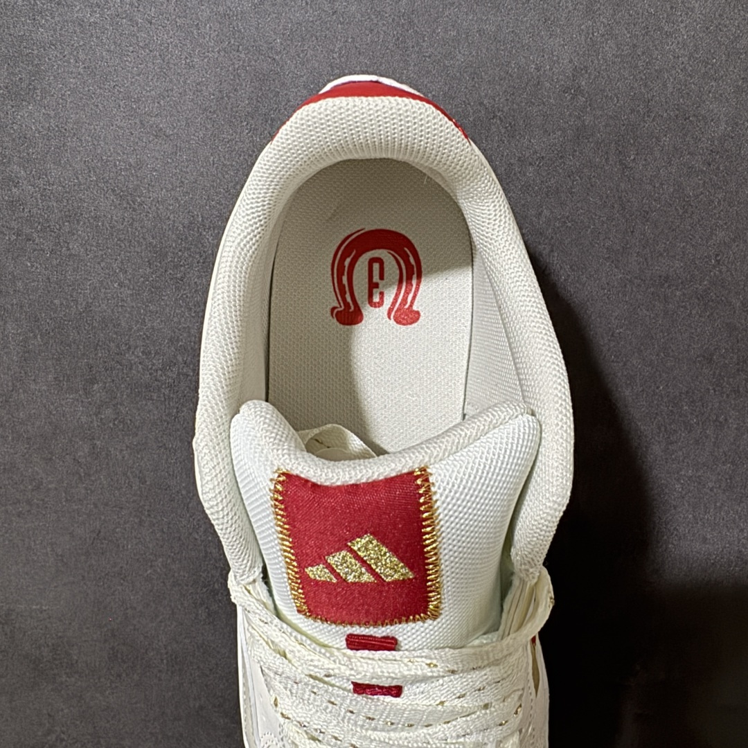 阿迪达斯 adidas LITE SHUFFLE 复合材质 舒适贴合系带 板鞋 货号：KH9021 Size：36-45