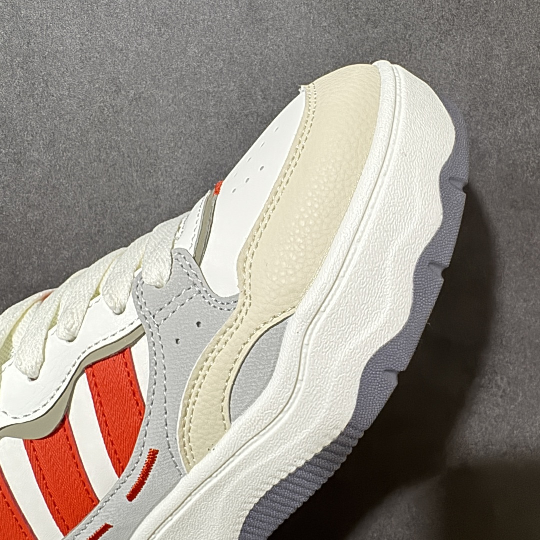 阿迪达斯 adidas LITE SHUFFLE 复合材质 舒适贴合系带 板鞋 货号：KH9027 Size：36-45