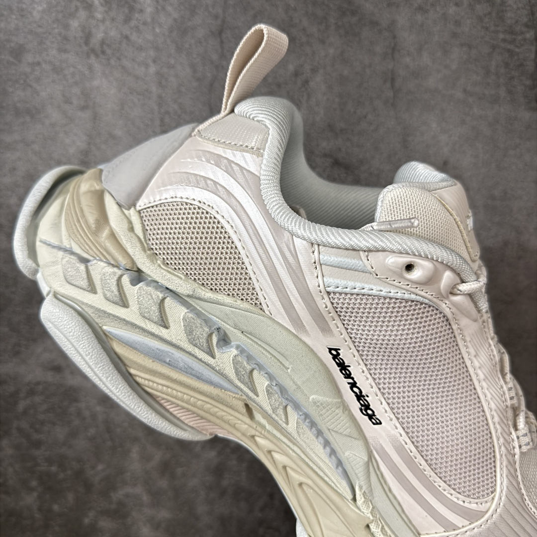 Balenciaga巴黎世家24代 Triple S .2 厚底系带 低帮 市场老牌巴黎世家大厂出品 品质价格无需多言 Balenciaga巴黎世家24代 Triple S .2 厚底系带 低帮 市场老牌巴黎世家大厂出品 品质价格无需多言