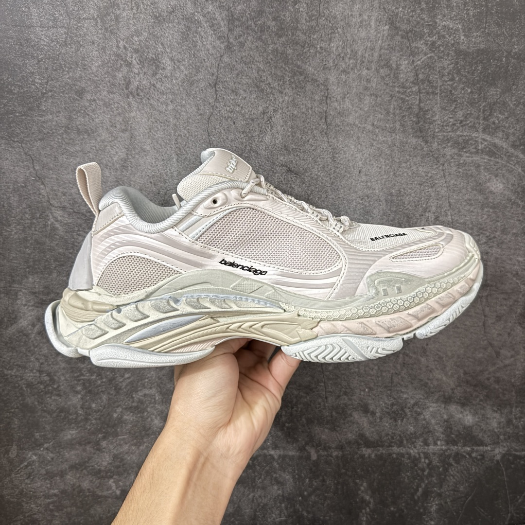 Balenciaga巴黎世家24代 Triple S .2 厚底系带 低帮 市场老牌巴黎世家大厂出品 品质价格无需多言 Balenciaga巴黎世家24代 Triple S .2 厚底系带 低帮 市场老牌巴黎世家大厂出品 品质价格无需多言