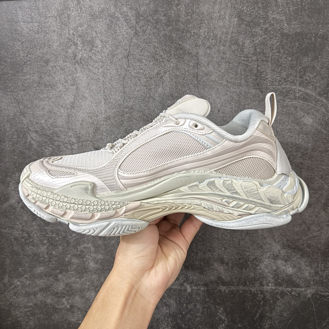 Balenciaga巴黎世家24代 Triple S .2 厚底系带 低帮 市场老牌巴黎世家大厂出品 品质价格无需多言 Balenciaga巴黎世家24代 Triple S .2 厚底系带 低帮 市场老牌巴黎世家大厂出品 品质价格无需多言