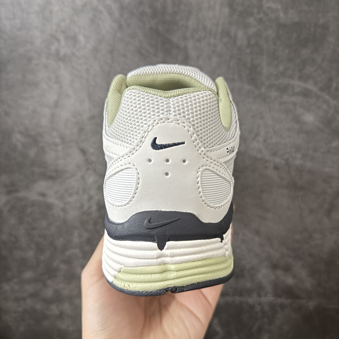 Nike P-6000 SE 复古休闲运动老爹鞋 #层次鲜明线条设计 摆脱厚重外形 超轻鞋身 细节随意对比 尺码:36 Nike P-6000 SE 复古休闲运动老爹鞋 #层次鲜明线条设计 摆脱厚重外形 超轻鞋身 细节随意对比 尺码:36