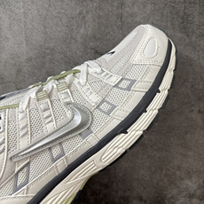 Nike P-6000 SE 复古休闲运动老爹鞋 #层次鲜明线条设计 摆脱厚重外形 超轻鞋身 细节随意对比 尺码:36 Nike P-6000 SE 复古休闲运动老爹鞋 #层次鲜明线条设计 摆脱厚重外形 超轻鞋身 细节随意对比 尺码:36