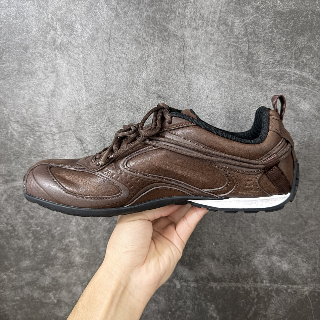 Balenciaga巴黎世家 Radar 圆头系带 做旧效果 低帮 生活休闲鞋 巴黎世家25代 轻薄款经典出货 这个非常 Balenciaga巴黎世家 Radar 圆头系带 做旧效果 低帮 生活休闲鞋 巴黎世家25代 轻薄款经典出货 这个非常