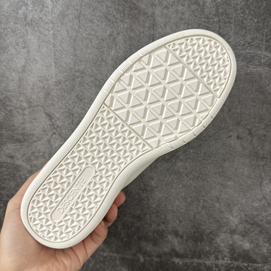迪桑特DESCENTE CHRON COURT SB 复古轻质 耐磨低帮 生活休闲鞋 Size: 36-45 