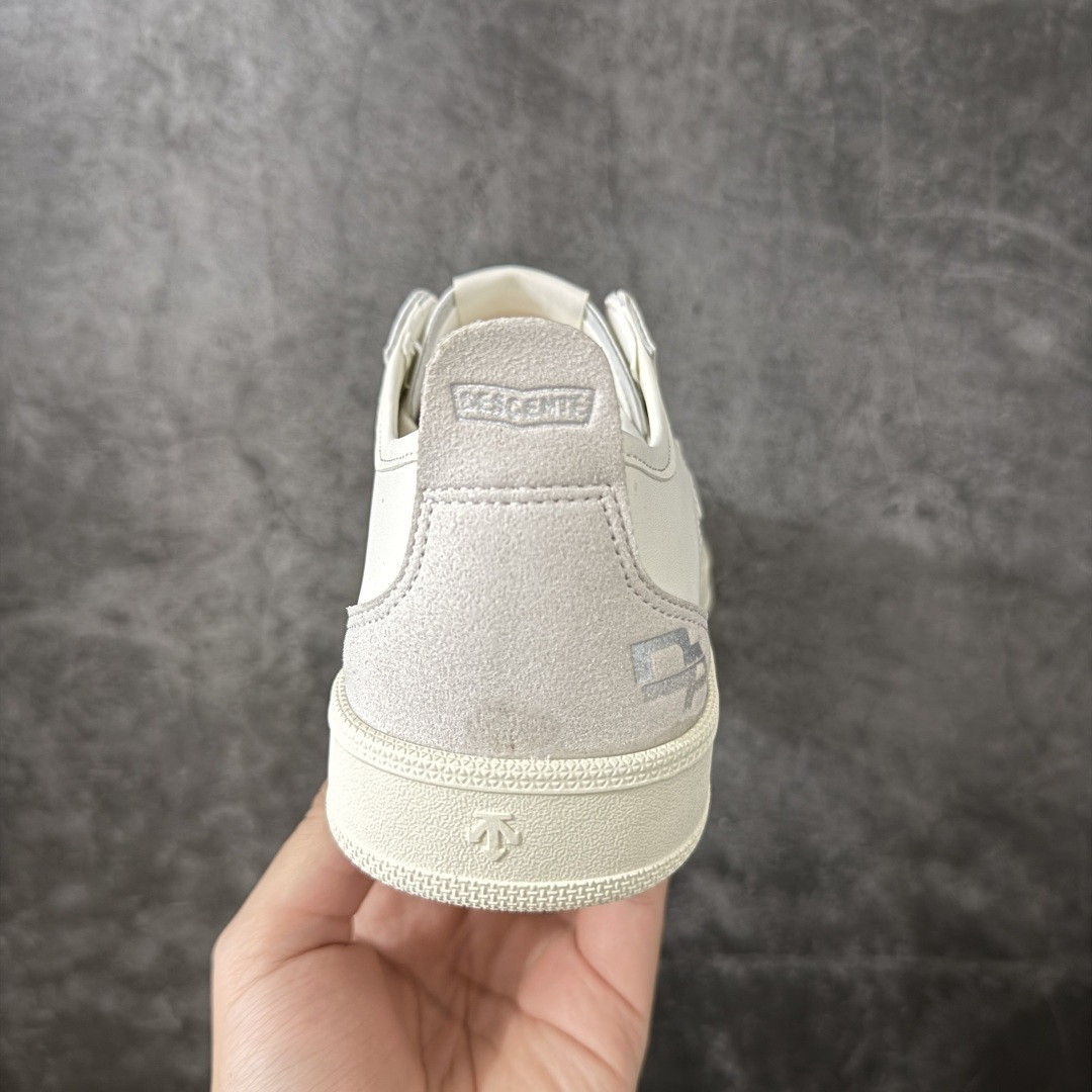 迪桑特DESCENTE Chron PACER CVS复古T头鞋 德训百搭舒适运动休闲鞋 轻松方便的一脚蹬设计 搭配轻质 迪桑特DESCENTE Chron PACER CVS复古T头鞋 德训百搭舒适运动休闲鞋 轻松方便的一脚蹬设计 搭配轻质