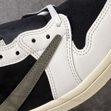 Travis Scott x Air Jordan AJ1 Low OG SPTS联名白黑绿倒钩低帮 DZ4137-10 Travis Scott x Air Jordan AJ1 Low OG SPTS联名白黑绿倒钩低帮 DZ4137-10