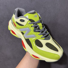 New Balance NB983系列复古休闲慢跑鞋 货号:U983NR 尺码:36 37 37.5 38 38.5 3 New Balance NB983系列复古休闲慢跑鞋 货号:U983NR 尺码:36 37 37.5 38 38.5 3