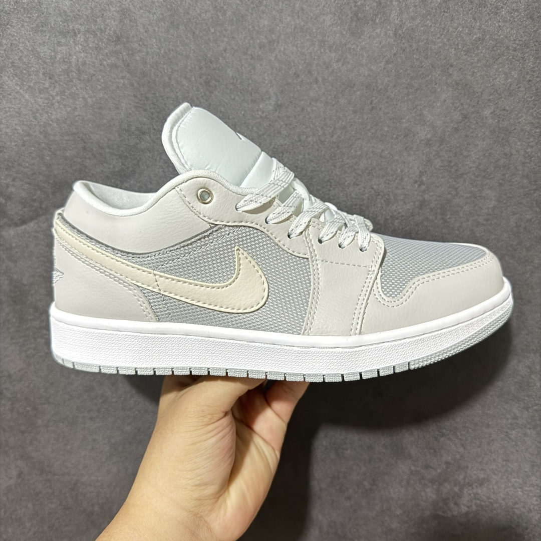 Nike Air Jordan 1 Low 经典百搭 AJ1 耐克 低帮休闲板鞋 货号:IO2049-100 尺码:36