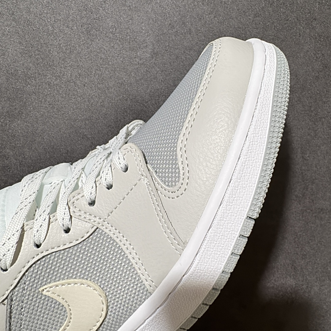 Nike Air Jordan 1 Low 经典百搭 AJ1 耐克 低帮休闲板鞋 货号:IO2049-100 尺码:36 Nike Air Jordan 1 Low 经典百搭 AJ1 耐克 低帮休闲板鞋 货号:IO2049-100 尺码:36