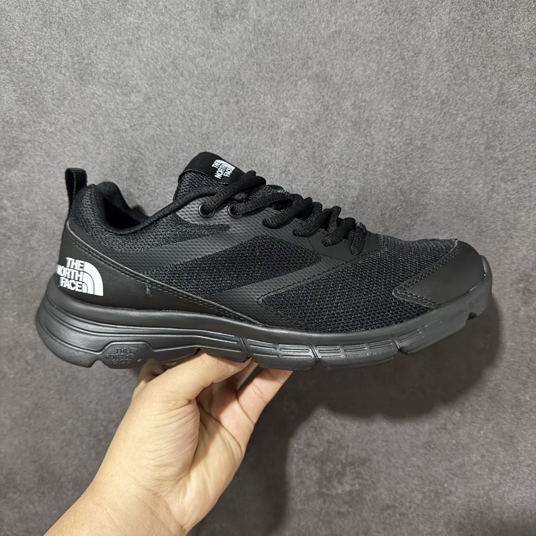 北面3代 THE NORTH FACE LAY STRIDE 体考舒适柔软涤纶合成革 低帮 休闲 跑步鞋 男女同款 黑色