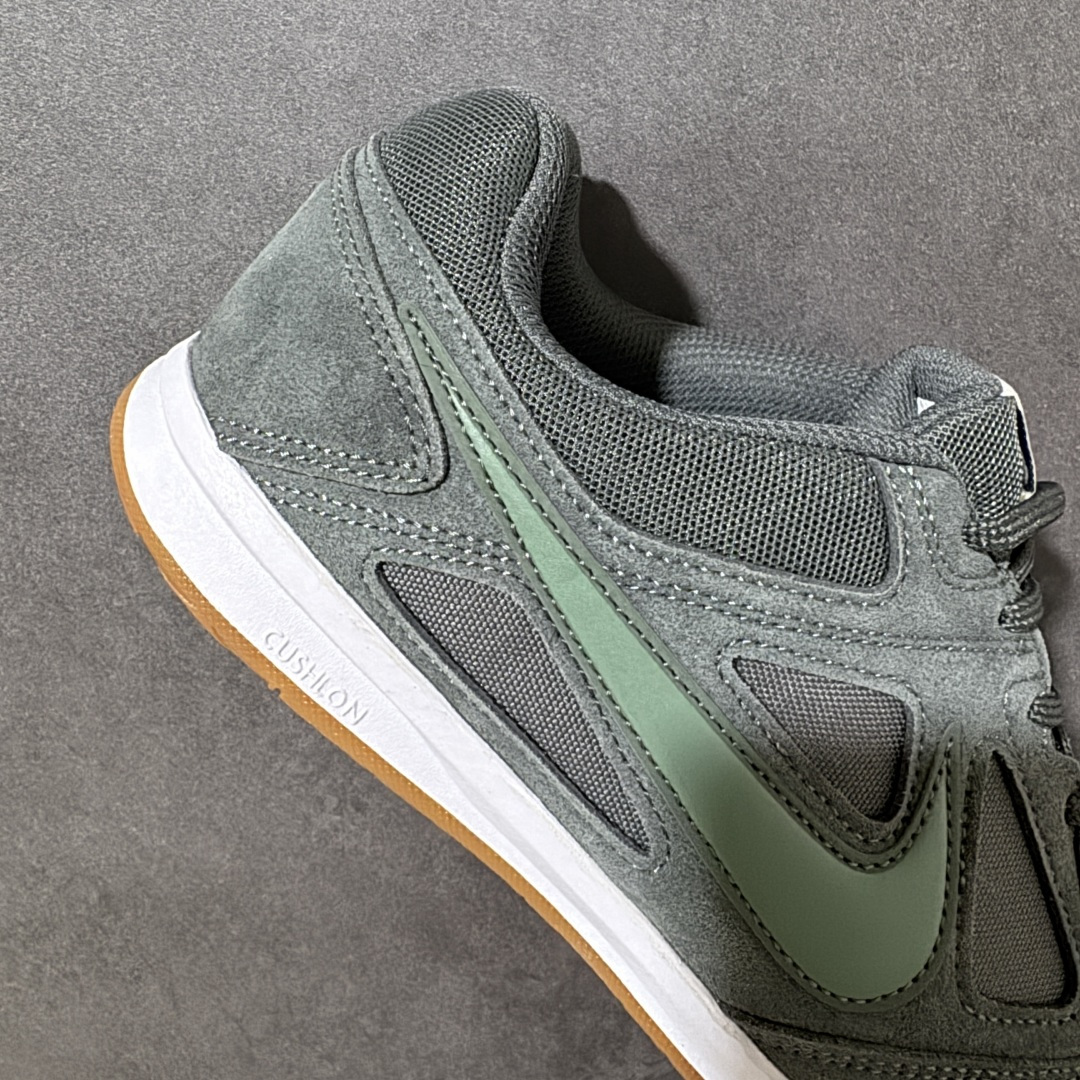 NIKE Goto 系列 复古经典运动休闲鞋 HQ6020-004 Nike Gato 是一款复刻自 2010 年的经典 NIKE Goto 系列 复古经典运动休闲鞋 HQ6020-004 Nike Gato 是一款复刻自 2010 年的经典