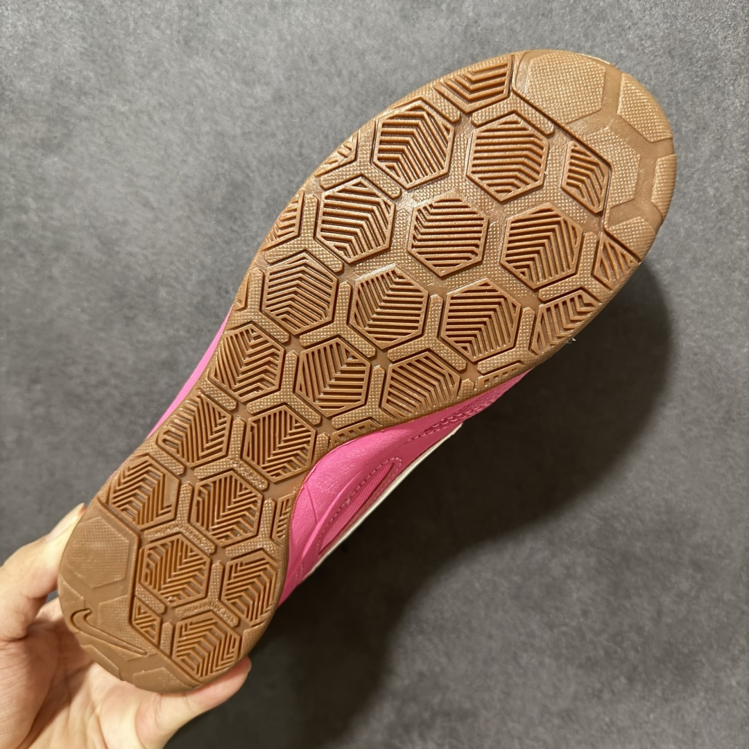 NIKE Goto 系列 复古经典运动休闲鞋 HQ6019-601 Nike Gato 是一款复刻自 2010 年的经典