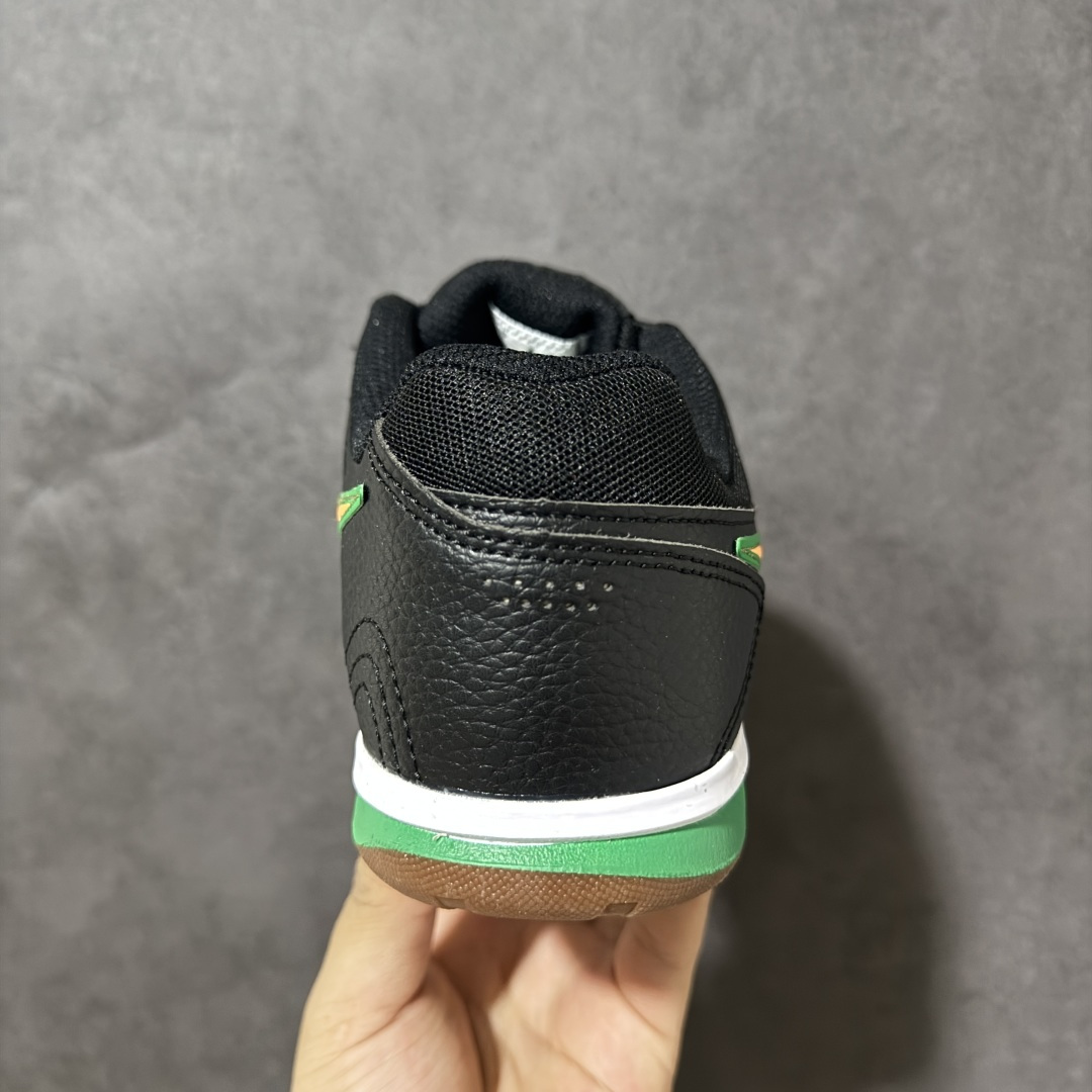 NIKE Goto 系列 复古经典运动休闲鞋 IB8509-001 Nike Gato 是一款复刻自 2010 年的经典 NIKE Goto 系列 复古经典运动休闲鞋 IB8509-001 Nike Gato 是一款复刻自 2010 年的经典