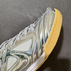 NIKE Goto 系列 复古经典运动休闲鞋 IB3566-001 Nike Gato 是一款复刻自 2010 年的经典 NIKE Goto 系列 复古经典运动休闲鞋 IB3566-001 Nike Gato 是一款复刻自 2010 年的经典