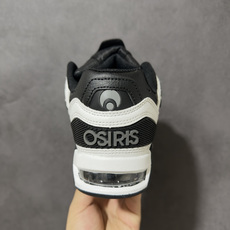 OSIRIS低帮系带耐磨防滑街头潮牌滑板鞋男女鞋,OSIRIS的面包板鞋,真是又酷又好穿!这双鞋不仅帅气,而且非常百搭。 OSIRIS低帮系带耐磨防滑街头潮牌滑板鞋男女鞋,OSIRIS的面包板鞋,真是又酷又好穿!这双鞋不仅帅气,而且非常百搭。