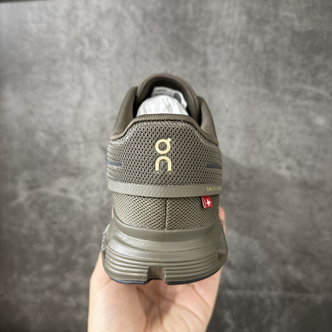On昂跑 Cloud 6 马年限定 舒适百搭 跑鞋 防滑耐磨透气 低帮 越野训练跑步鞋 新品出货上架 定义市场昂跑标杆水 On昂跑 Cloud 6 马年限定 舒适百搭 跑鞋 防滑耐磨透气 低帮 越野训练跑步鞋 新品出货上架 定义市场昂跑标杆水