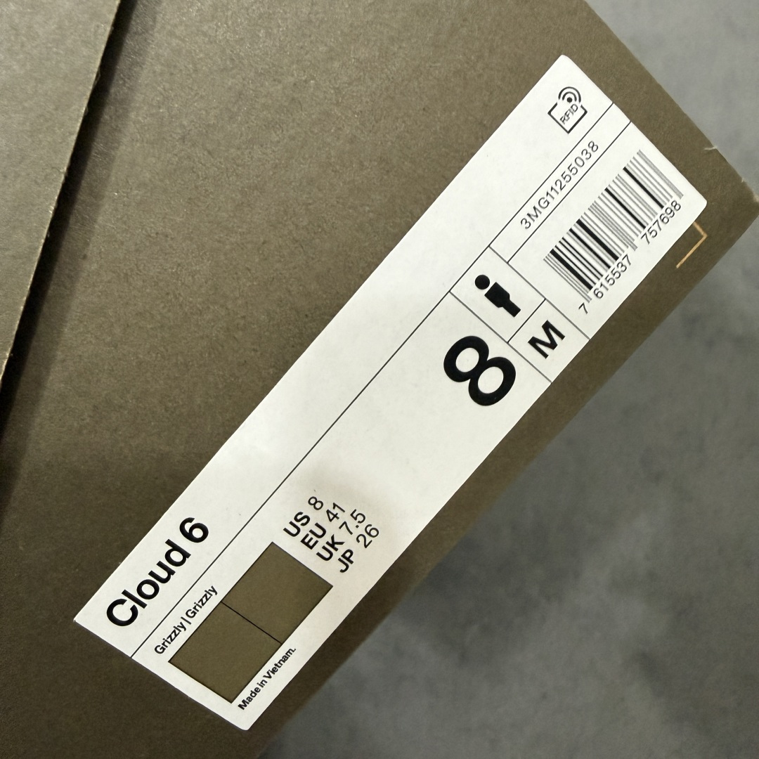 On昂跑 Cloud 6 马年限定 舒适百搭 跑鞋 防滑耐磨透气 低帮 越野训练跑步鞋 新品出货上架 定义市场昂跑标杆水