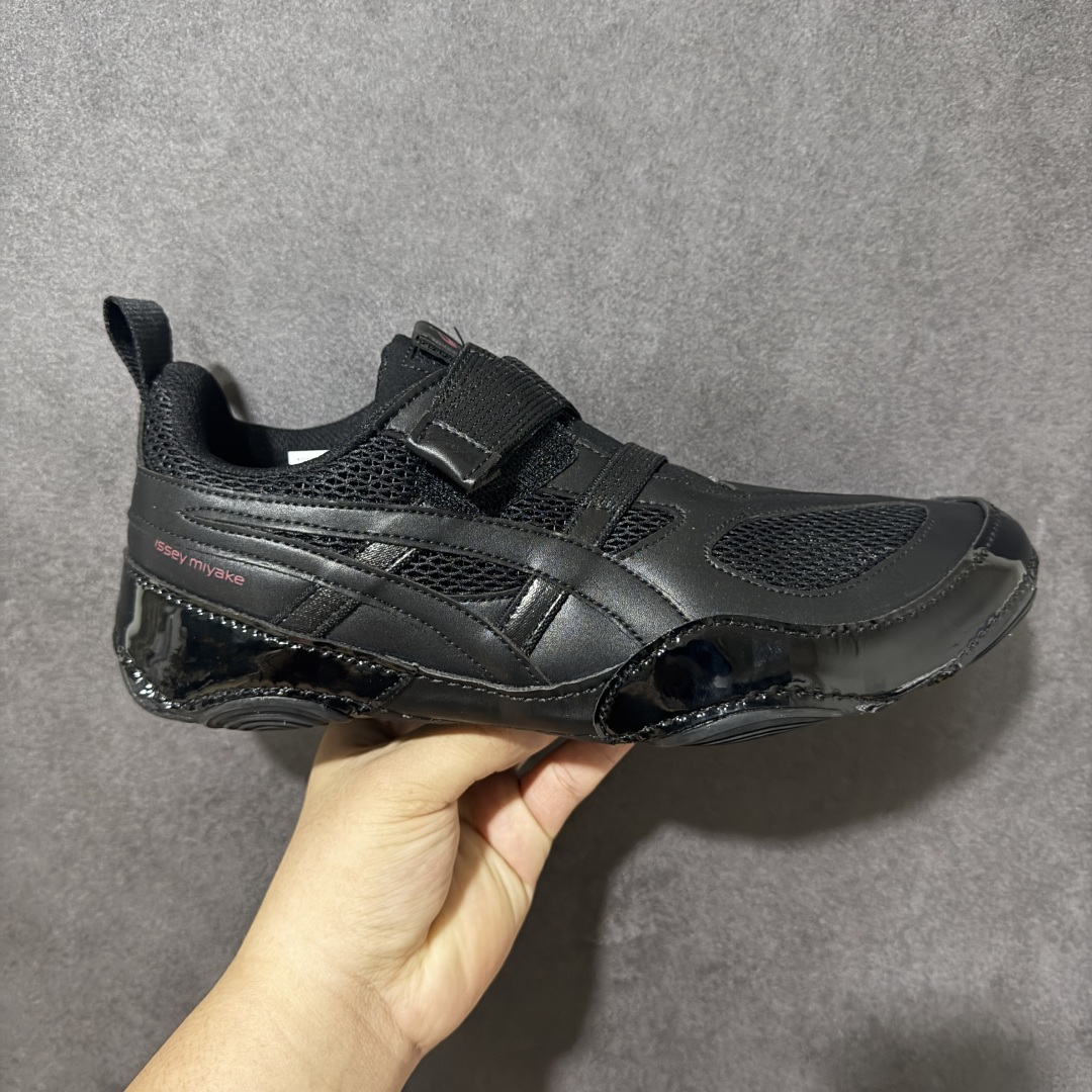 ISSEY MIYAKE/三宅一生 × ASICS HYPER TAPING 联名限定款 魔术贴薄底 舒适柔软 训练鞋 