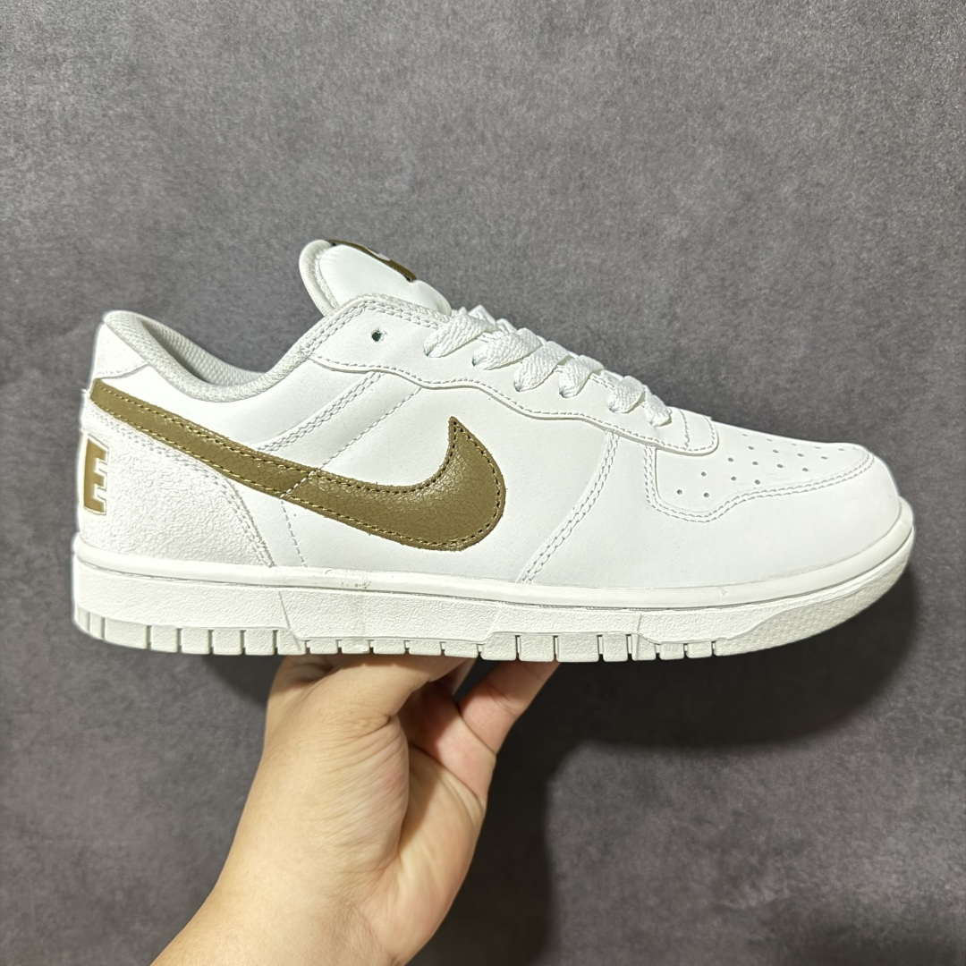 Nike Big Low 耐克 低帮 白绿色 舒适柔软低邦板鞋 鞋款整体以荔枝纹皮革材质打造，搭配绿色Swooshh L