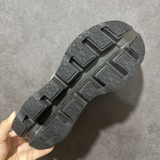 On昂跑CloudsWift K-Tech 2 舒适防滑支撑低帮跑步鞋 无味一次mood超弹大底 原版贾卡面开发 On昂 On昂跑CloudsWift K-Tech 2 舒适防滑支撑低帮跑步鞋 无味一次mood超弹大底 原版贾卡面开发 On昂