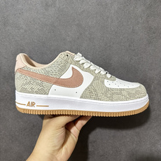 特价 Nike Air Force 1'07 Low 联名款 空军一号低帮休闲板鞋 #原楦原纸板 纯正空军版型 内置全掌 特价 Nike Air Force 1'07 Low 联名款 空军一号低帮休闲板鞋 #原楦原纸板 纯正空军版型 内置全掌