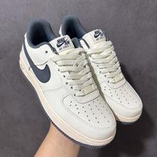 特价 Nike Air Force 1'07 Low 联名款 空军一号低帮休闲板鞋 #原楦原纸板 纯正空军版型 内置全掌 特价 Nike Air Force 1'07 Low 联名款 空军一号低帮休闲板鞋 #原楦原纸板 纯正空军版型 内置全掌