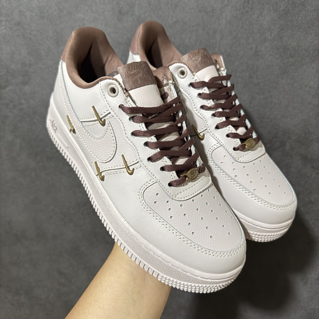 特价 Nike Air Force 1'07 Low 联名款 空军一号低帮休闲板鞋 #原楦原纸板 纯正空军版型 内置全掌 特价 Nike Air Force 1'07 Low 联名款 空军一号低帮休闲板鞋 #原楦原纸板 纯正空军版型 内置全掌