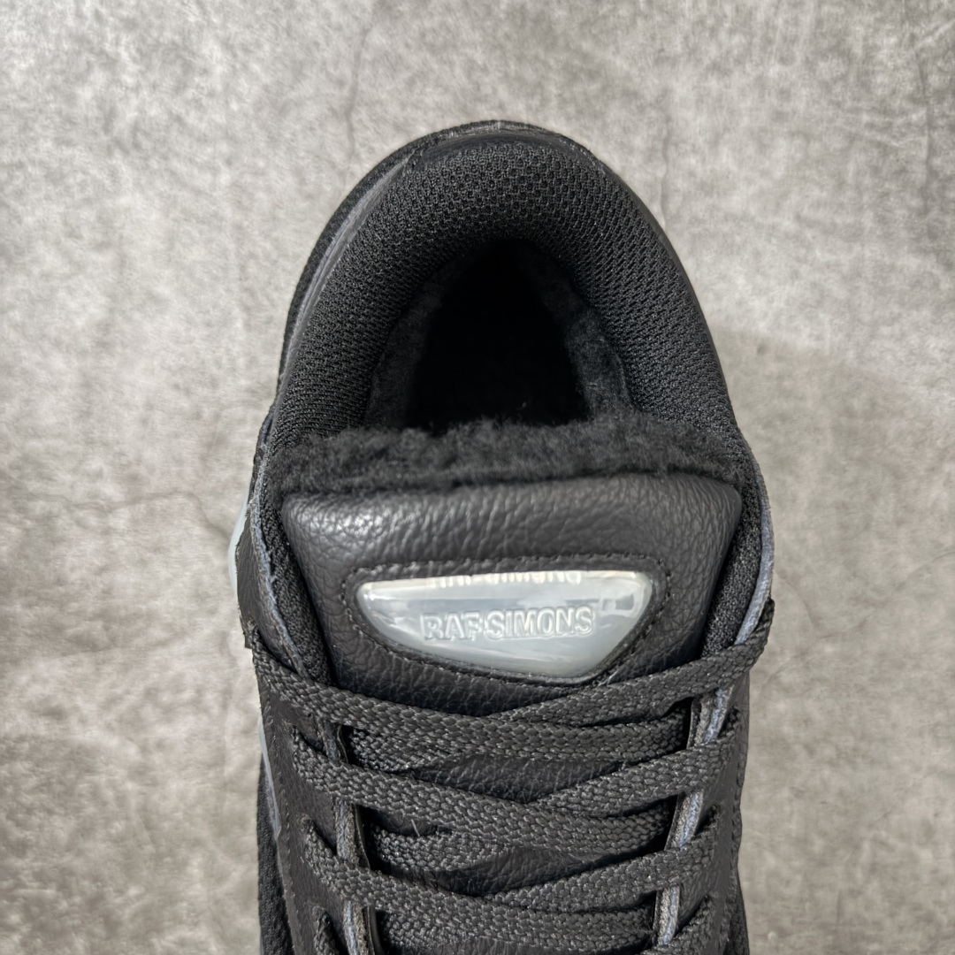 Adidas 阿迪 x RAF SIMONS 拉夫西蒙 Ozweego 先锋潮流 水泡 复古低帮休闲鞋 S74145 独 Adidas 阿迪 x RAF SIMONS 拉夫西蒙 Ozweego 先锋潮流 水泡 复古低帮休闲鞋 S74145 独