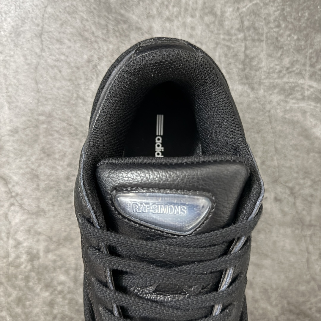 Adidas 阿迪 x RAF SIMONS 拉夫西蒙 Ozweego 先锋潮流 水泡 复古低帮休闲鞋 S74581 独 Adidas 阿迪 x RAF SIMONS 拉夫西蒙 Ozweego 先锋潮流 水泡 复古低帮休闲鞋 S74581 独