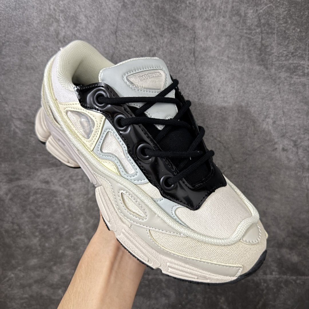 Adidas 阿迪 x RAF SIMONS 拉夫西蒙 Ozweego 先锋潮流 水泡 复古低帮休闲鞋 B22537 独